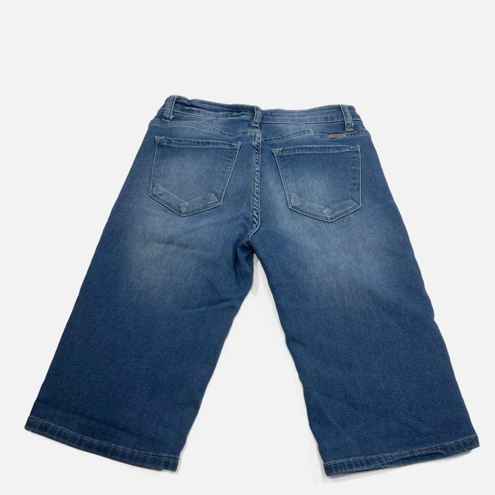 Kancan Estilo Mid Rise Bermuda Blue Denim Frayed Denim Shorts Womens size 27
